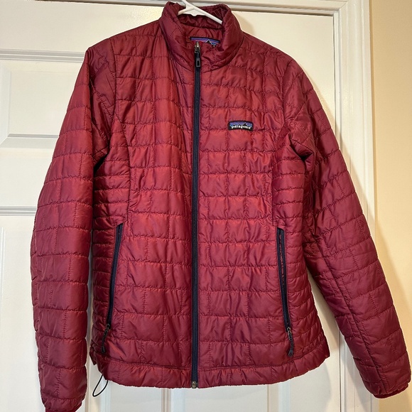 Women’s Patagonia Nano puff jacket - Picture 1 of 3